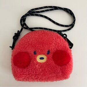 BT21 Tata Minini Face Pouch Fluffy Crossbody